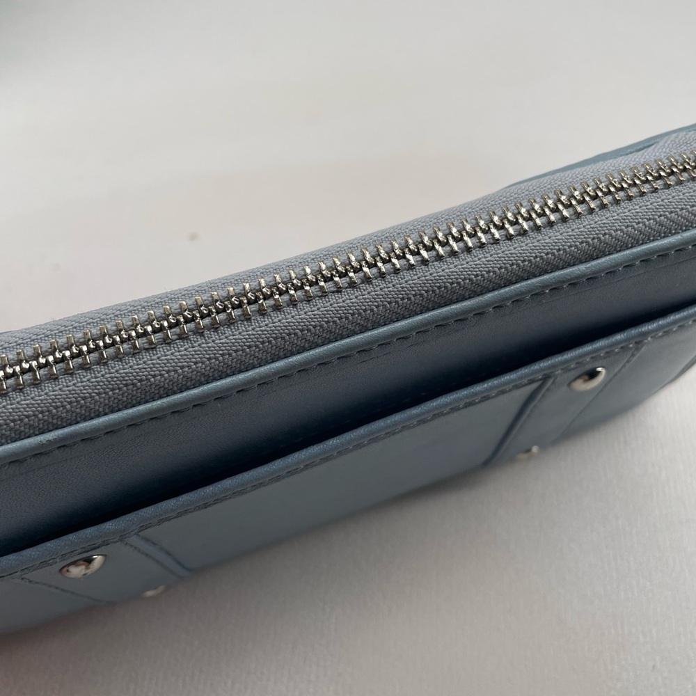 Coach leather zip wallet - Picture 8 of 10